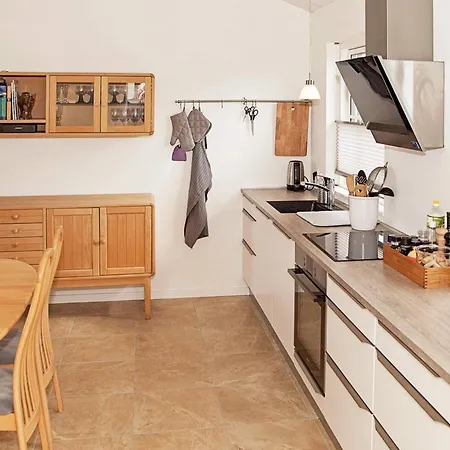 Feriehus 5 Person Holiday In Fars